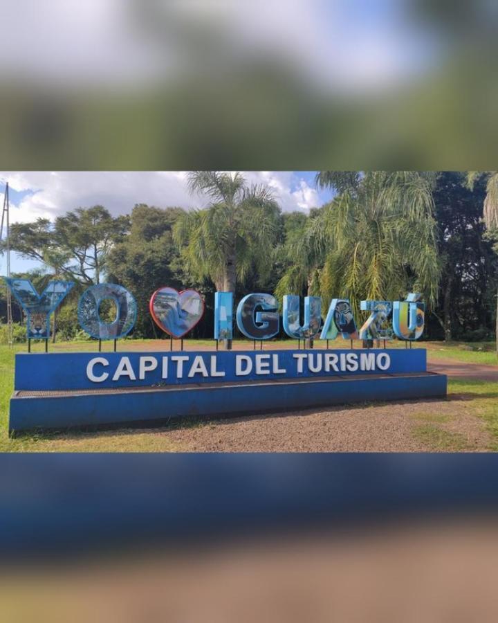 Hostel El Amanecer Puerto Iguazú Exterior foto