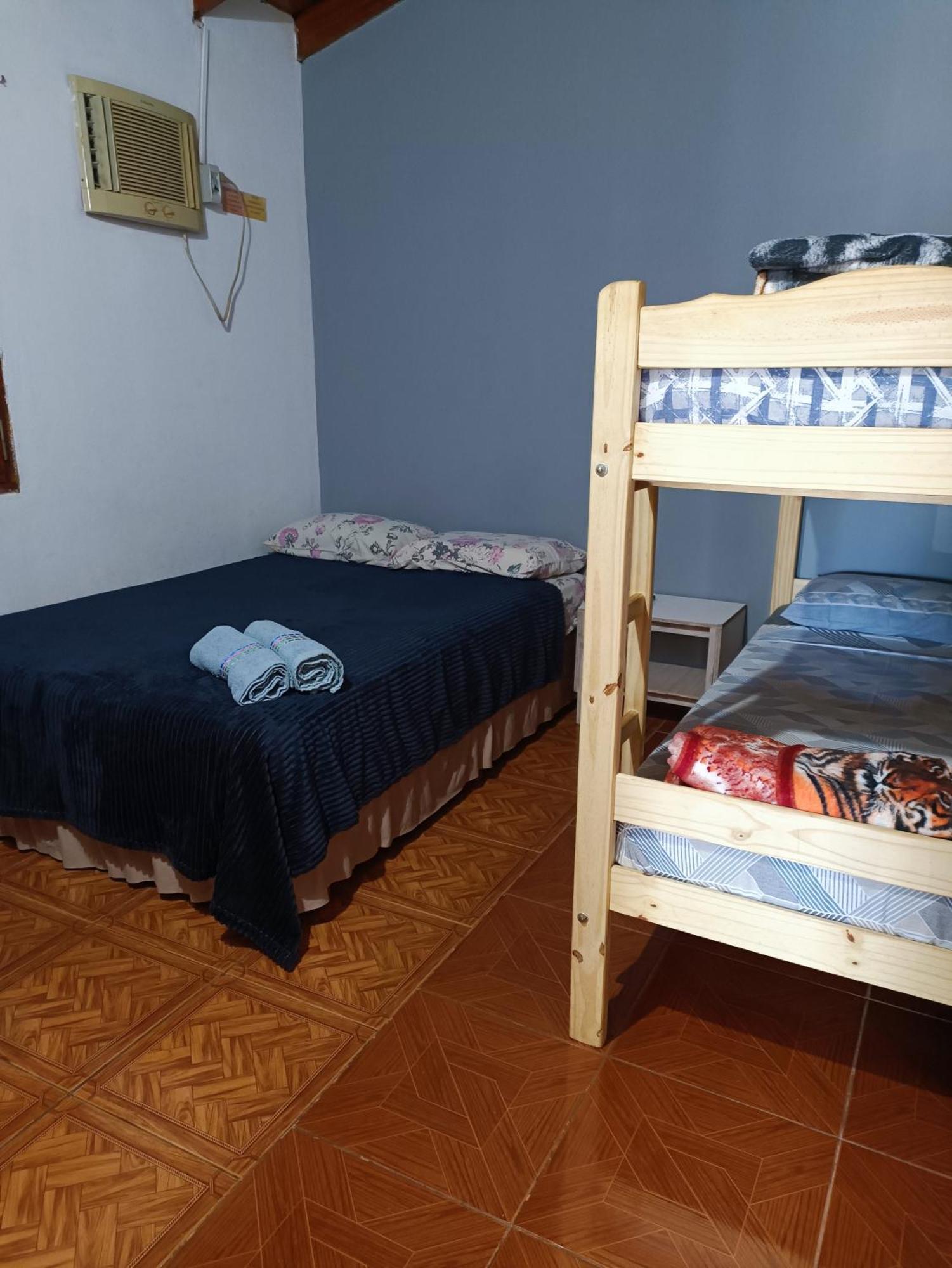 Hostel El Amanecer Puerto Iguazú Zimmer foto